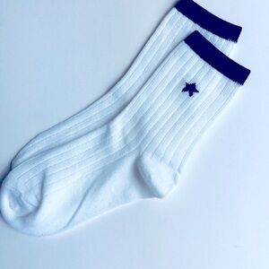 🍒 5/$25 🍒 White Crew Socks with Black Star
